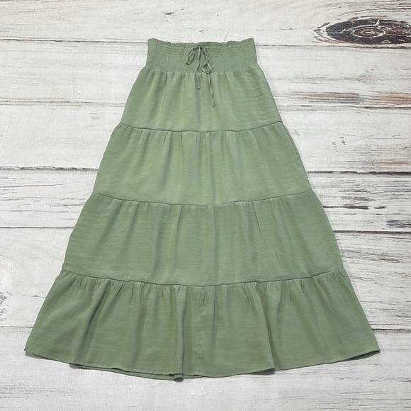 Love Tree Dress Womens Large Green NWT Cute Panel Strapless Maxi Smocked Boho - Picture 11 of 17